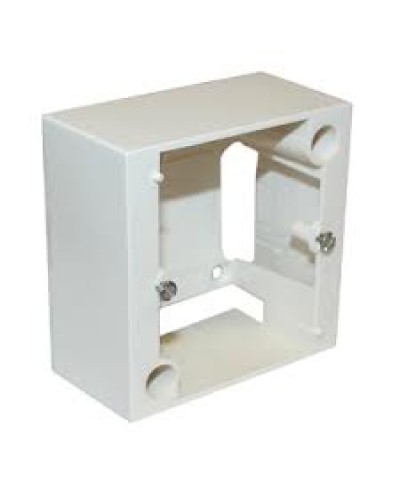 Коробка для накладного монтажа LEGRAND 055439 в Стерлитамаке Аксессуары для кабель-канала Pintop.ru