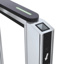 Передняя панель скоростного прохода PERCo-ST-11 со встроенным сканером штрихкода PERCo-FP11Q.1